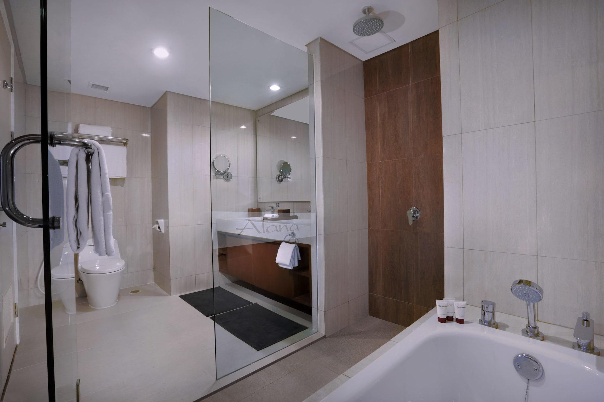 The Alana Hotel And Conference Sentul City By Aston Bogor Dış mekan fotoğraf
