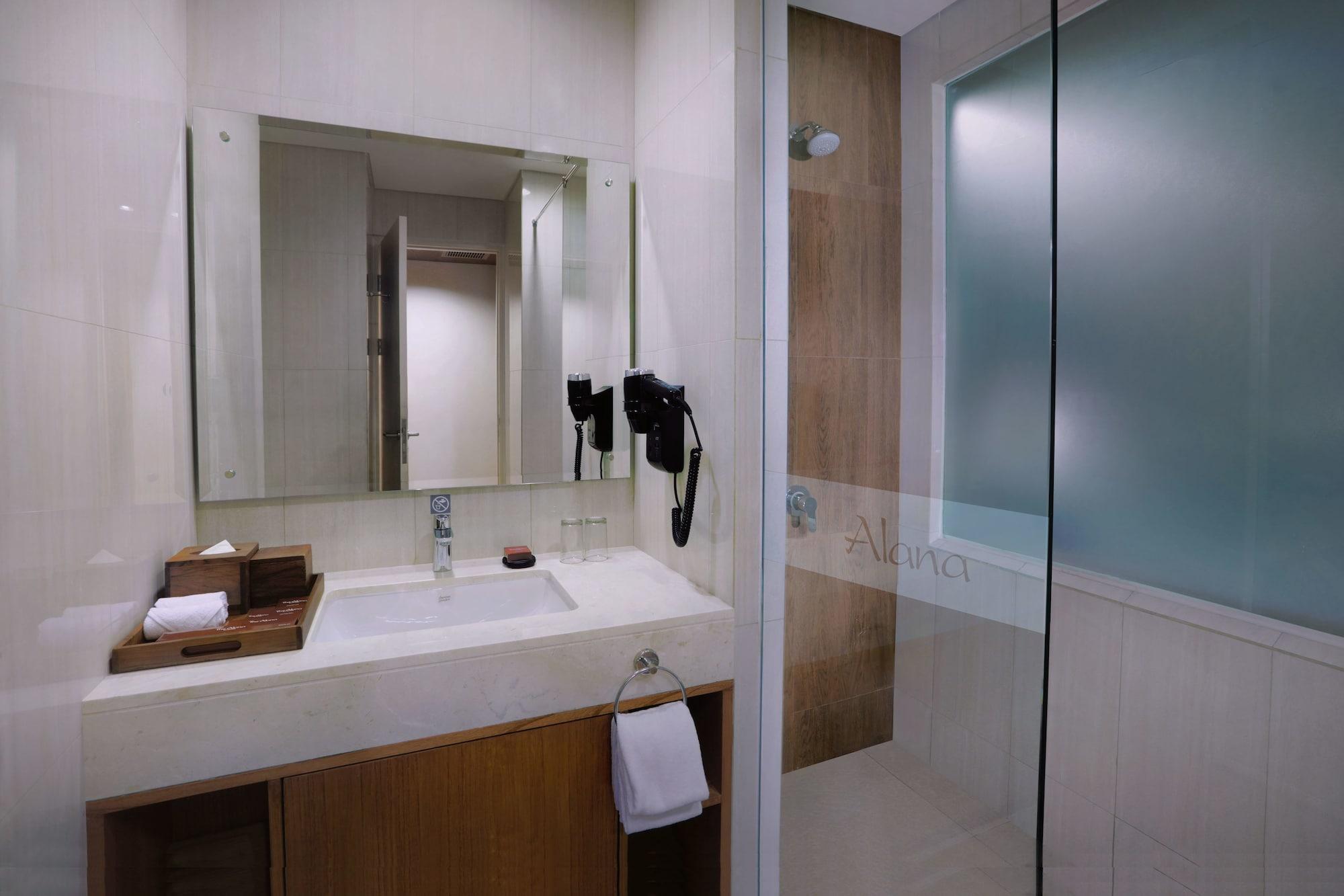 The Alana Hotel And Conference Sentul City By Aston Bogor Dış mekan fotoğraf