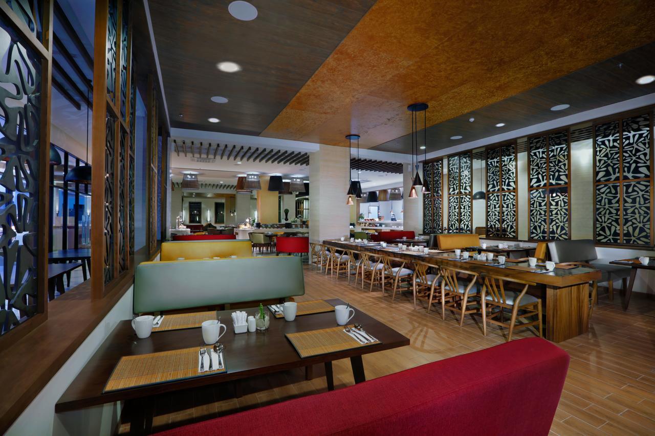 The Alana Hotel And Conference Sentul City By Aston Bogor Dış mekan fotoğraf