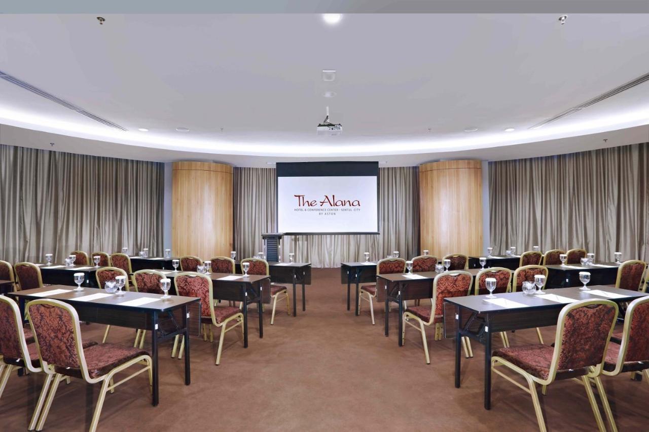 The Alana Hotel And Conference Sentul City By Aston Bogor Dış mekan fotoğraf